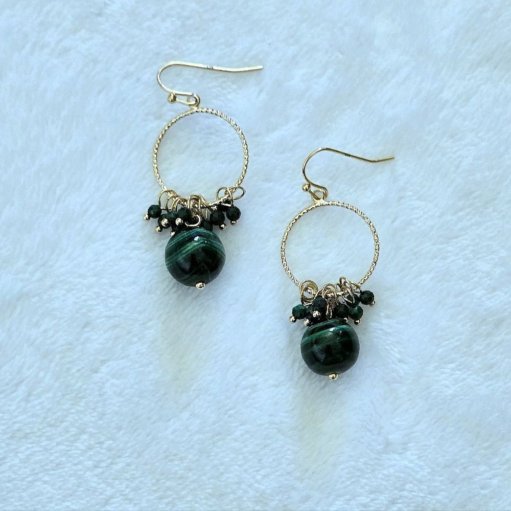 Iris & Lily Malachite💚 Cluster Dangle Earrings - Picture 14 of 15